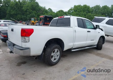 2010 Toyota Tundra Double Cab Sr5 z USA, uszkodzony, nr VIN 5TFRY5F18AX081108